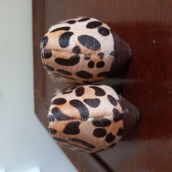 Steve Madden Leather Calf Hair Leopard Print Open Toed Low Wedge Shoes - Picture 4 of 11